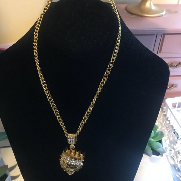 Brand New Gold Lion With Crown ๐ - Picture 8 of 8